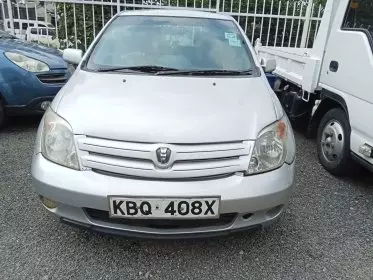 Toyota Isis