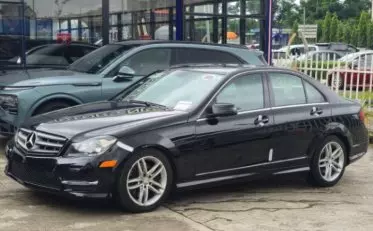 Mercedes-Benz C 300