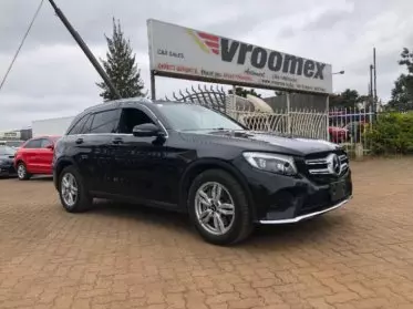 Mercedes-Benz GLC 220