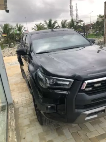 Toyota Hilux