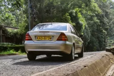 Mercedes-Benz C200