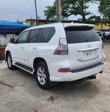 Lexus GX 460