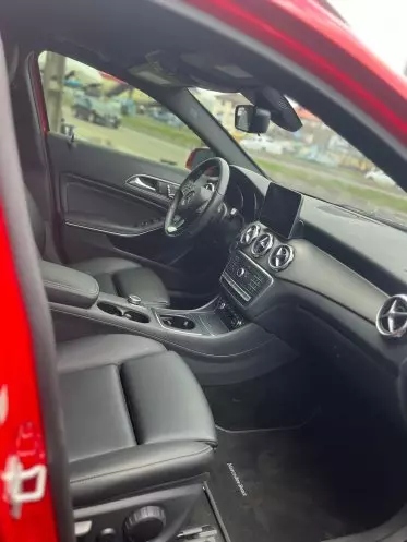 Mercedes-Benz GLA 250