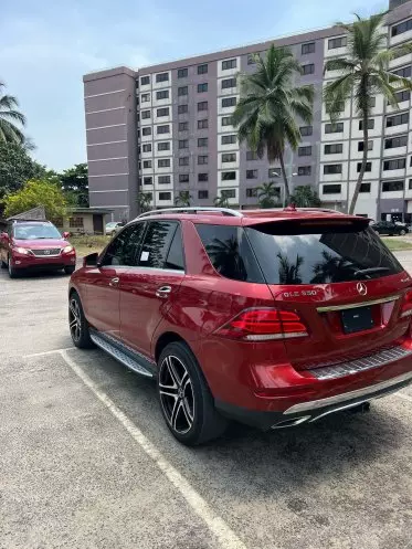 Mercedes-Benz GLE 350