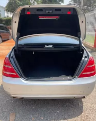 Mercedes-Benz 350