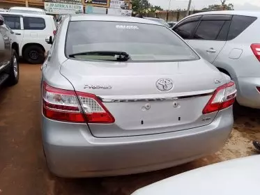 Toyota Premio