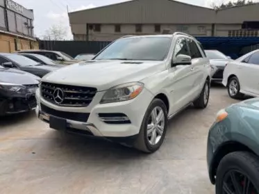 Mercedes-Benz ML 350