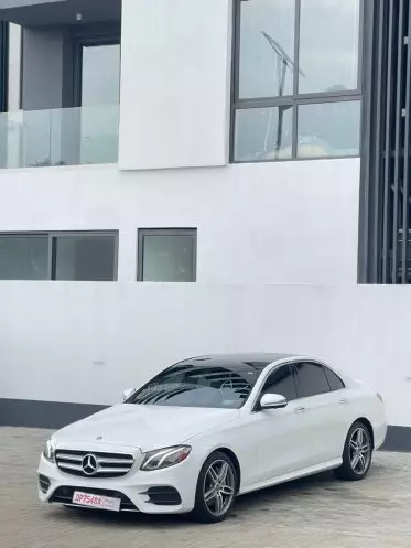 Mercedes-Benz E 300