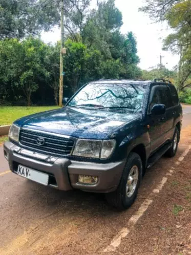 Toyota Land Cruiser