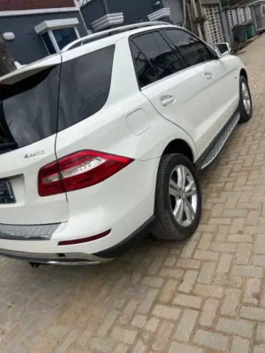 Mercedes-Benz ML 350