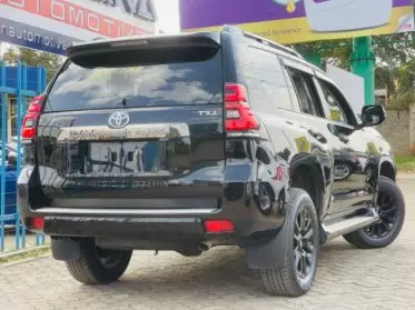 Toyota Landcruiser prado TX.L