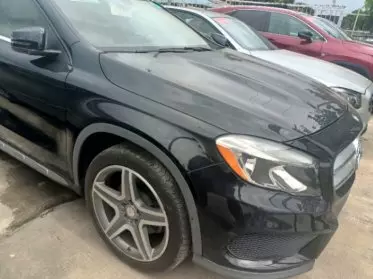 Mercedes-Benz GLA 250