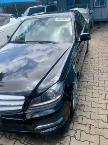 Mercedes-Benz C 350