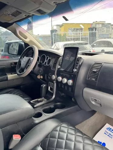 Toyota Tundra
