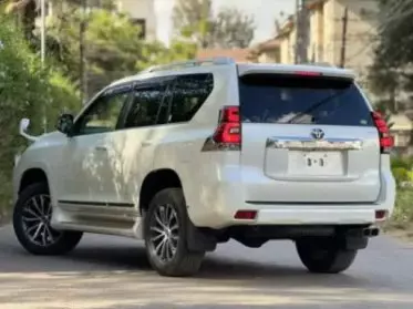 Toyota Landcruiser prado TX.L