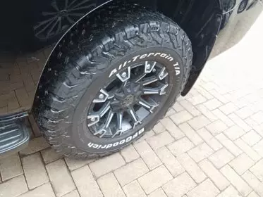 Toyota Land Cruiser Prado TX L