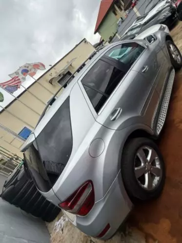 Mercedes-Benz ML 350