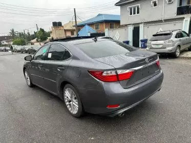 Lexus ES 350