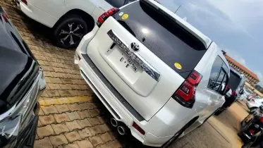 Toyota Landcruiser Prado