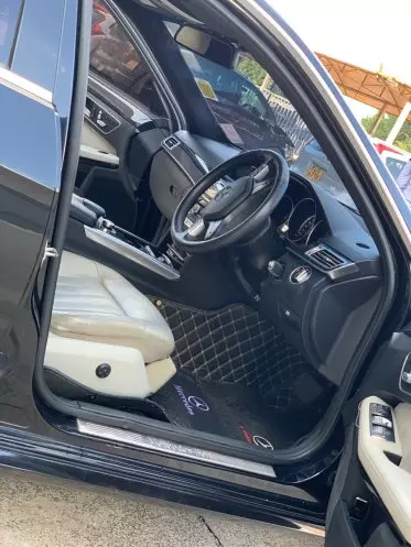 Mercedes-Benz E 250