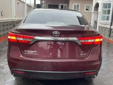 Toyota Avalon