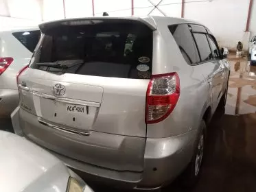 Toyota Vanguard