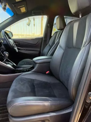 Toyota Harrier hybrid