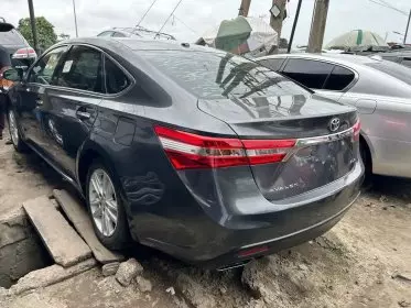 Toyota Avalon