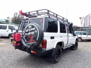 Toyota Land Cruiser