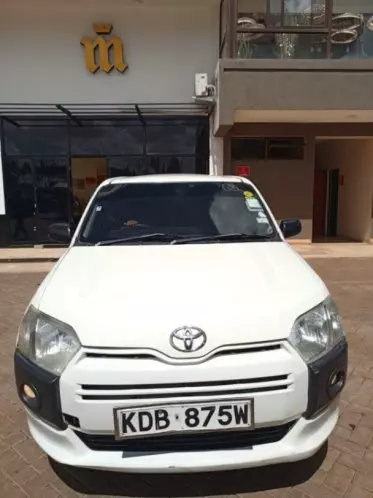 Toyota Succeed 