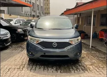 Nissan Quest