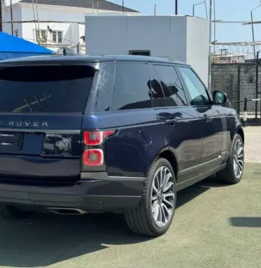 RANGE ROVER HSE LR4