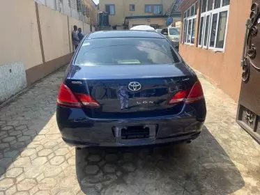 Toyota Avalon