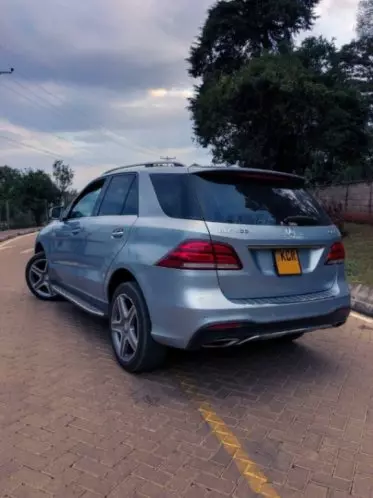 Mercedes-Benz GLE 400