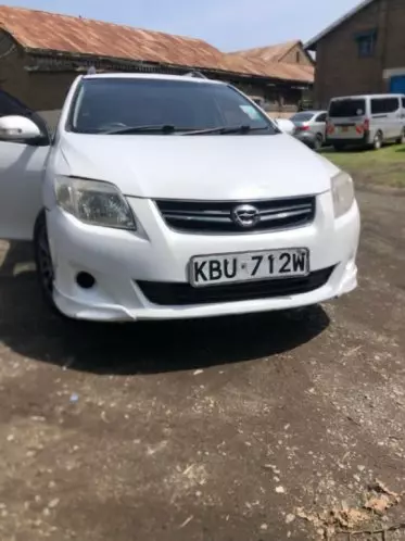 Toyota Fielder 