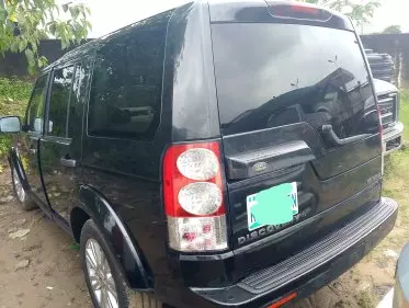 Land Rover LR 4