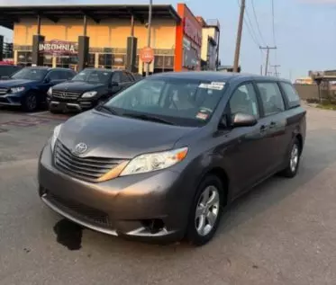 Toyota Sienna