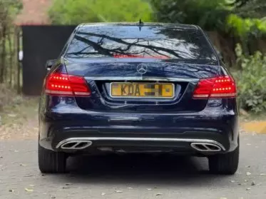 Mercedes-Benz E250