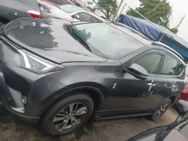 Toyota RAV 4