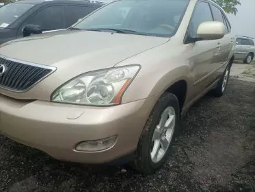 Lexus RX 330
