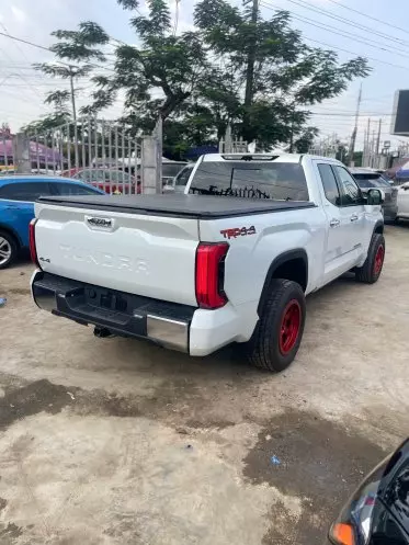 Toyota Tundra
