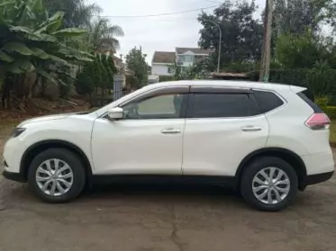 Nissan EXTRAIL HYBRID