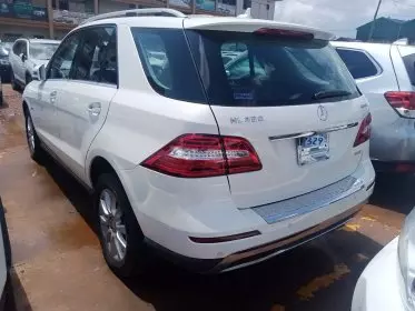 Mercedes-Benz ML 350