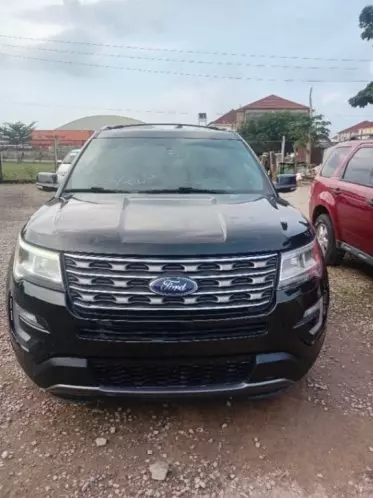 Ford Explorer XLT 3.5L