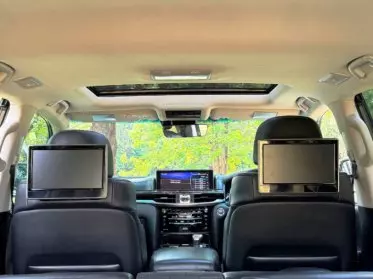 Lexus LX 570