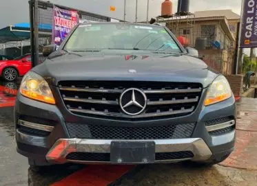 Mercedes-Benz ML 350