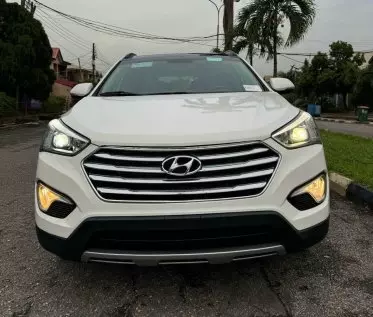 Hyundai Santa FE