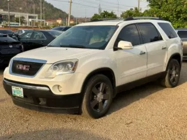 GMC Acadia