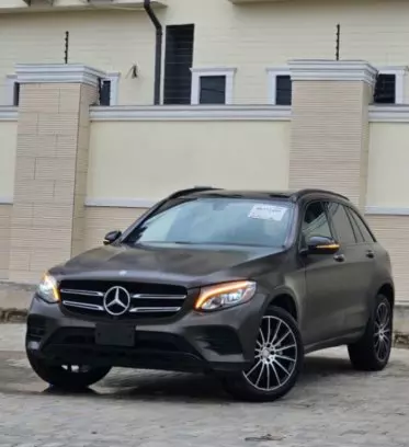 Mercedes-Benz GLC 300