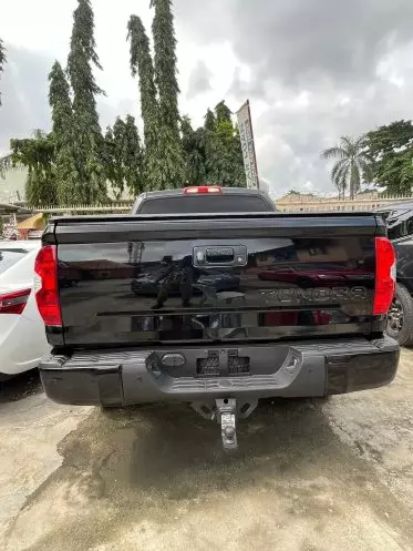 Toyota Tundra